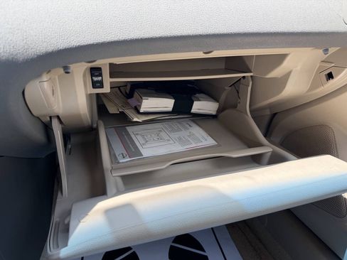 Used 2011 Nissan Altima 2.5 S w/ Convenience Pkg FWD image 18