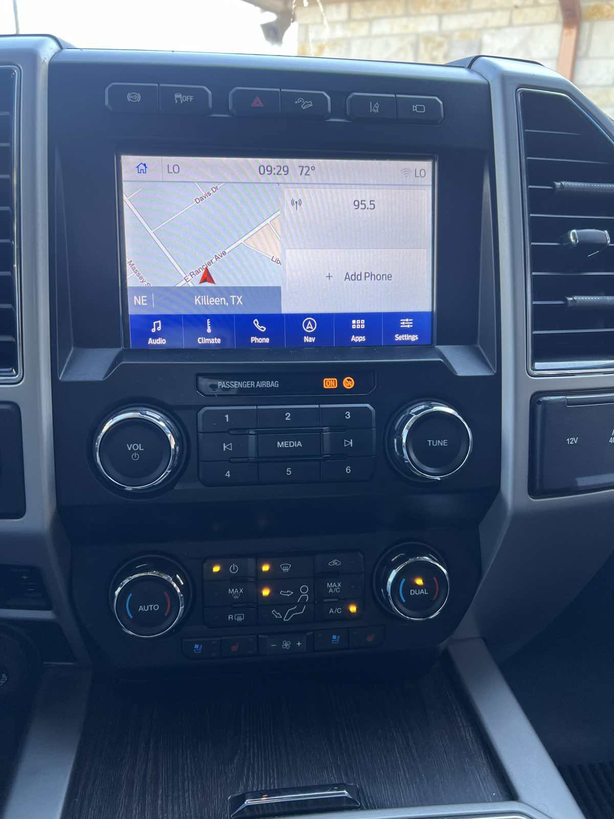 Used 2020 Ford F250 Lariat w/ Chrome Package AWD/4WD image 12