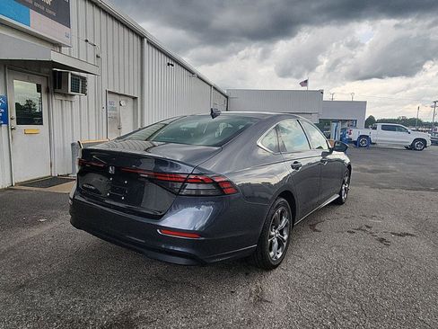 Used 2024 Honda Accord EX image 5