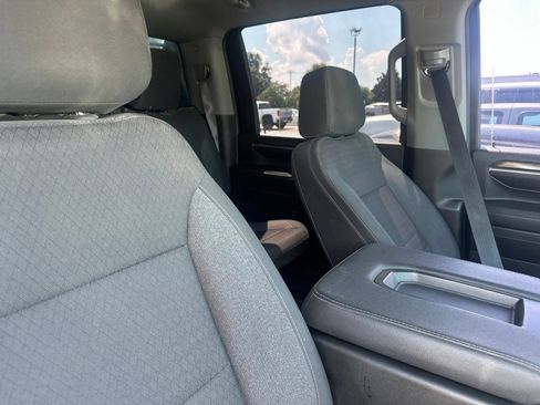 Used 2024 Chevrolet Silverado 2500 LT w/ Convenience Package AWD/4WD image 5