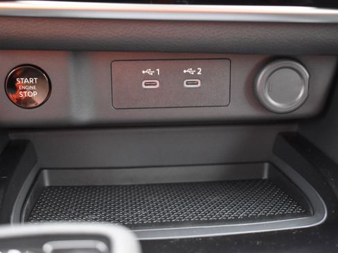 Used 2026 Nissan Rogue S FWD image 36