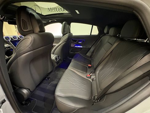 New 2027 Mercedes-Benz GLC 300 4MATIC image 25