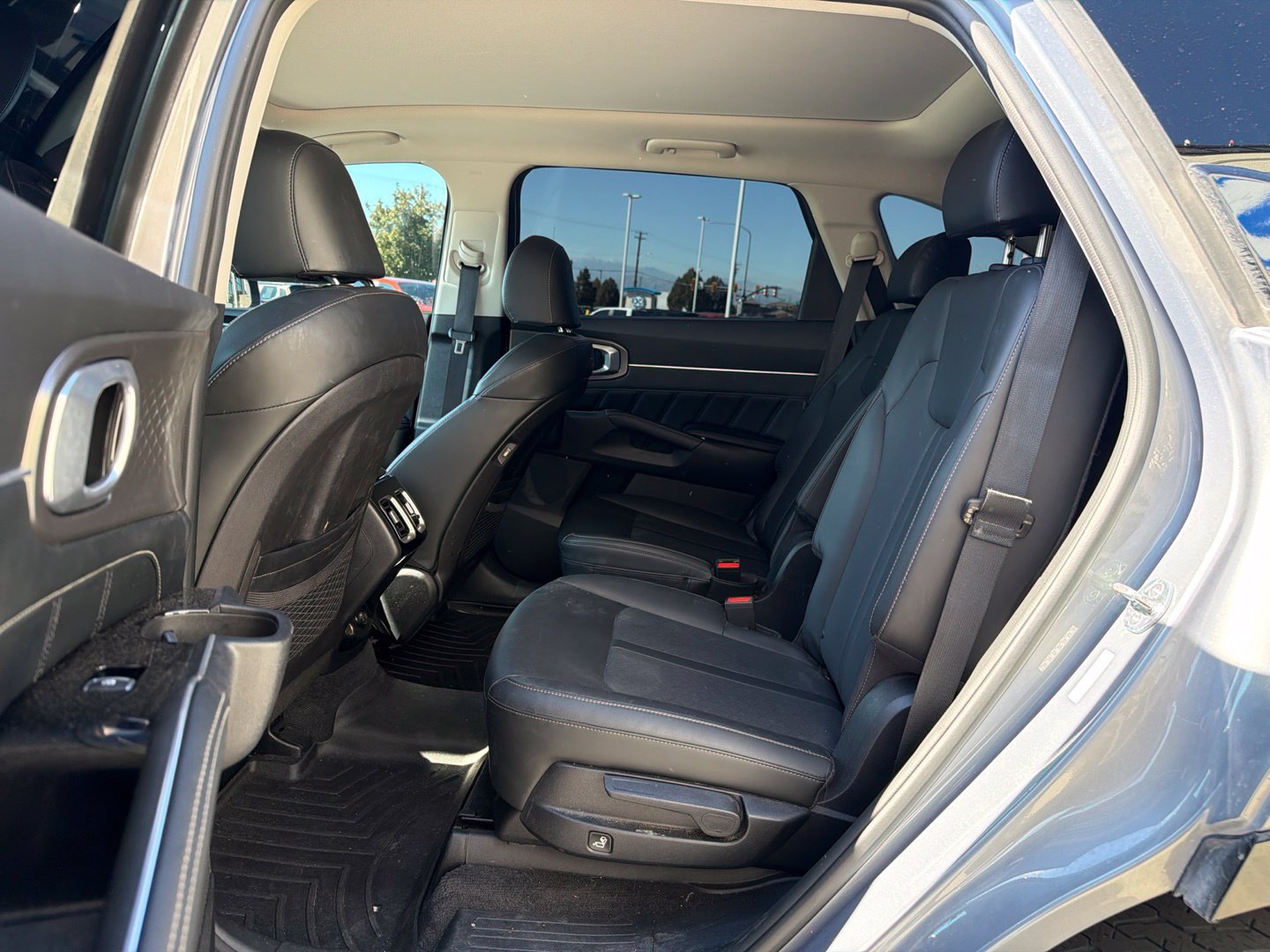 Used 2021 Kia Sorento SX AWD/4WD image 16
