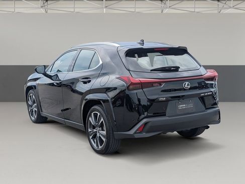 Used 2025 Lexus UX 300h AWD w/ Cold Area Package image 7