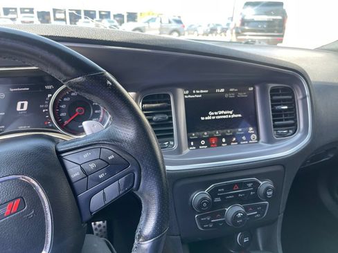 Used 2019 Dodge Charger Scat Pack RWD image 14
