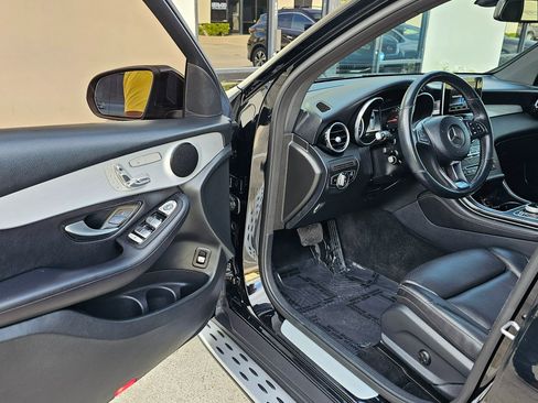 Used 2019 Mercedes-Benz GLC 300 image 15
