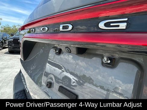 Used 2024 Dodge Durango GT RWD image 43