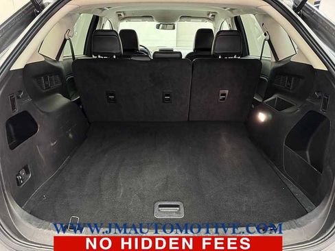 Used 2023 Ford Edge SEL AWD/4WD image 16