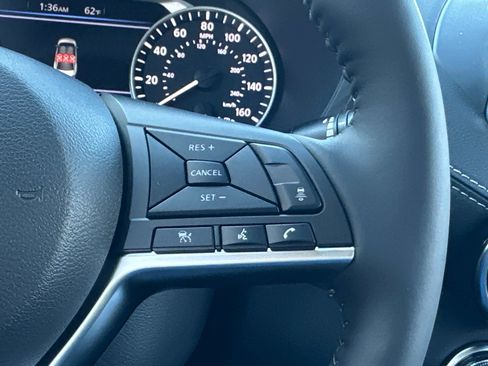 New 2025 Nissan Sentra SV image 39