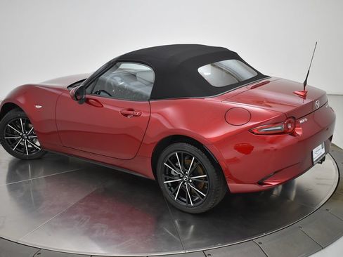 New 2026 MAZDA MX-5 Miata Grand Touring w/ Weather Package RWD image 8