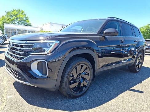 New 2026 Volkswagen Atlas SE AWD/4WD image 2