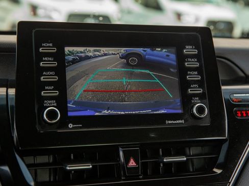 Used 2023 Toyota Camry SE image 16