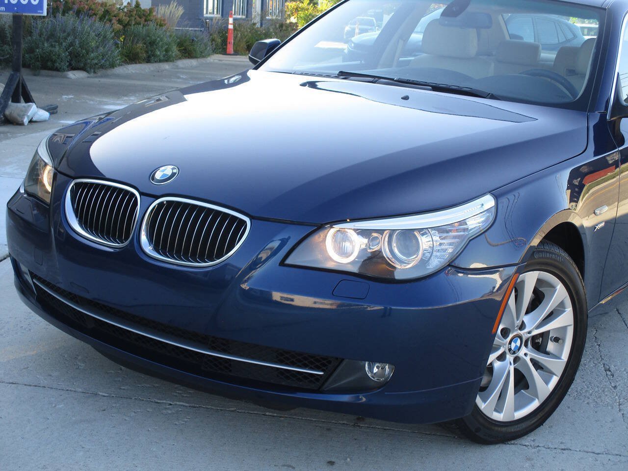 Used 2010 BMW 535i xDrive Sedan AWD/4WD image 49