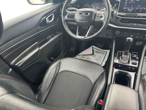 Used 2024 Jeep Compass Trailhawk image 23