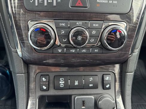 Used 2015 Buick Enclave Leather image 21