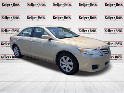 Used 2011 Toyota Camry LE w/ Fleet Convenience Pkg FWD image 1