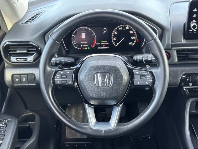 Used 2025 Honda Pilot Touring image 10