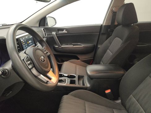 Used 2021 Kia Sportage LX AWD/4WD image 17