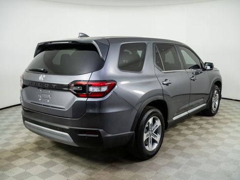 Used 2025 Honda Pilot EX-L image 25