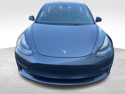 Used 2023 Tesla Model 3 Standard Range RWD image 2