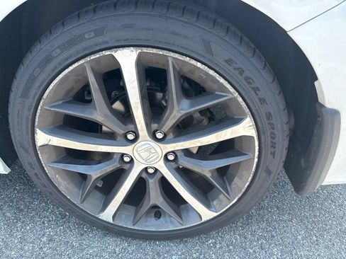 Used 2022 Honda Civic Touring image 16