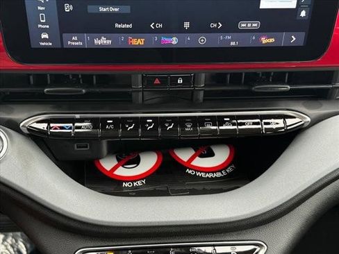 Used 2024 FIAT 500 e (RED) image 21