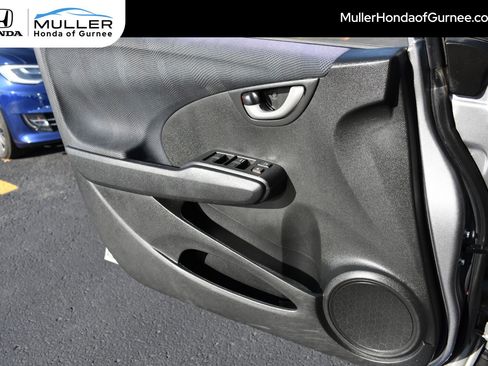 Used 2010 Honda Fit Sport image 22