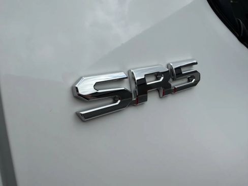 Used 2025 Toyota Tacoma SR5 AWD/4WD image 6
