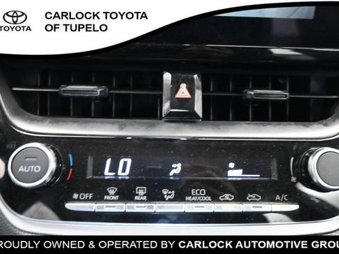 Used 2025 Toyota Corolla LE FWD image 13