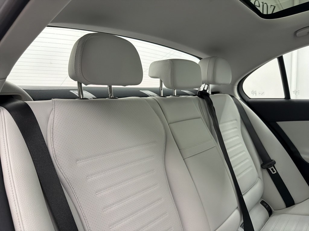 Used 2026 Mercedes-Benz C 300 Sedan image 25