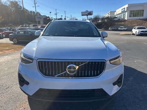 Certified 2025 Volvo XC40 B5 Ultra w/ Protection Package image 10