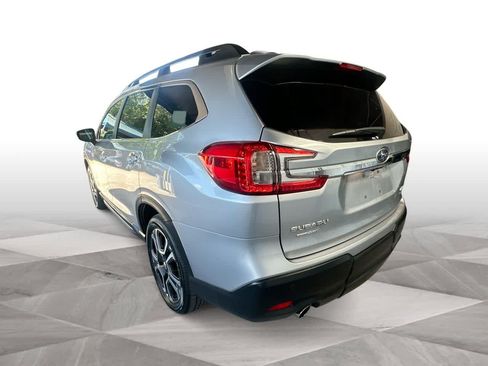 Used 2025 Subaru Ascent Limited AWD/4WD image 6