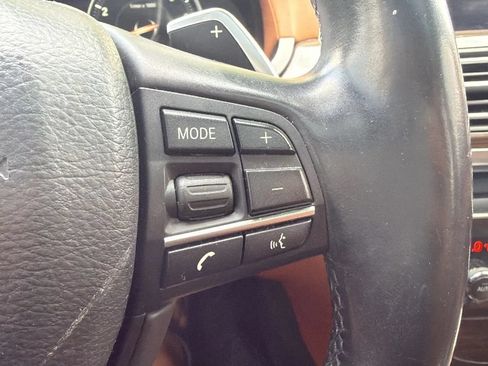 Used 2015 BMW 750Li RWD image 30