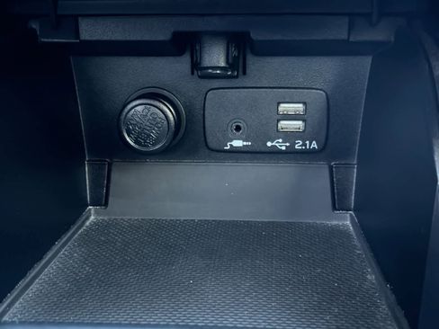 Used 2019 Subaru Legacy 3.6R Limited image 33