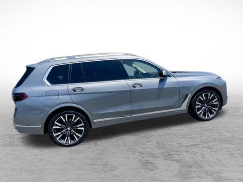 Used 2024 BMW X7 xDrive40i w/ Premium Package AWD/4WD image 7