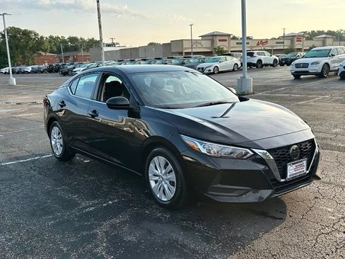 Used 2023 Nissan Sentra S FWD image 3