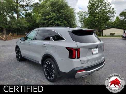 Used 2024 Kia Sorento SX FWD image 3