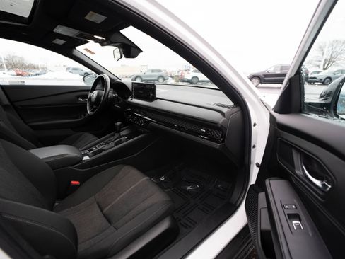 Used 2023 Honda Accord Sport image 25