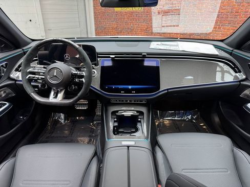 New 2026 Mercedes-Benz E 53 AMG e 4MATIC Sedan image 12