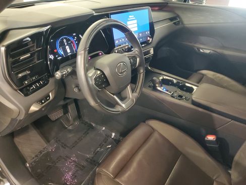Used 2023 Lexus RX 350 FWD image 17