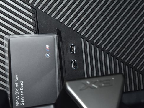 New 2026 BMW X3 xDrive30 w/ Premium Package image 12