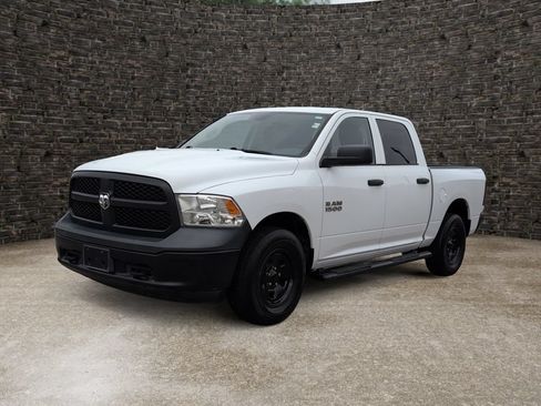 Used 2018 RAM 1500 Tradesman w/ Protection Group AWD/4WD image 5