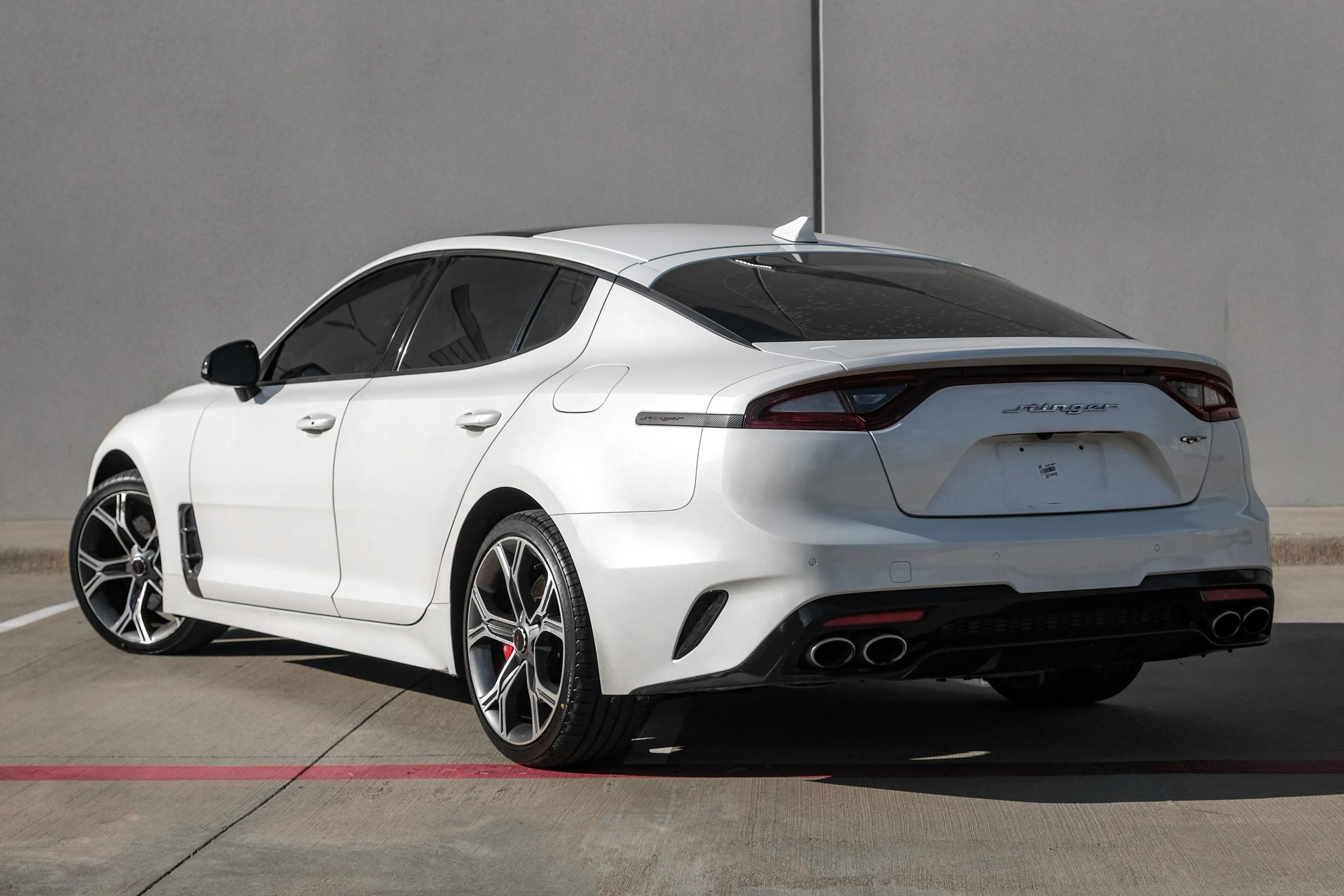 Used 2020 Kia Stinger GT2 RWD image 6