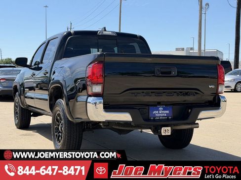 Used 2020 Toyota Tacoma SR5 image 7