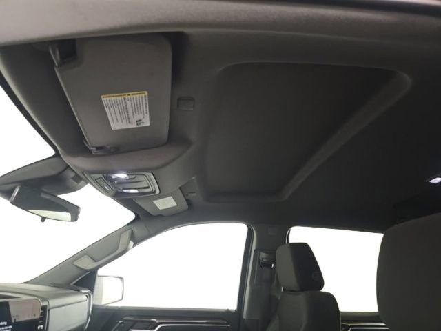 Used 2023 Chevrolet Silverado 1500 LT AWD/4WD image 11