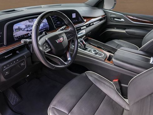 Certified 2023 Cadillac Escalade Premium Luxury image 10