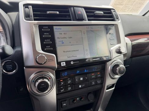 Used 2023 Toyota 4Runner Limited AWD/4WD image 22