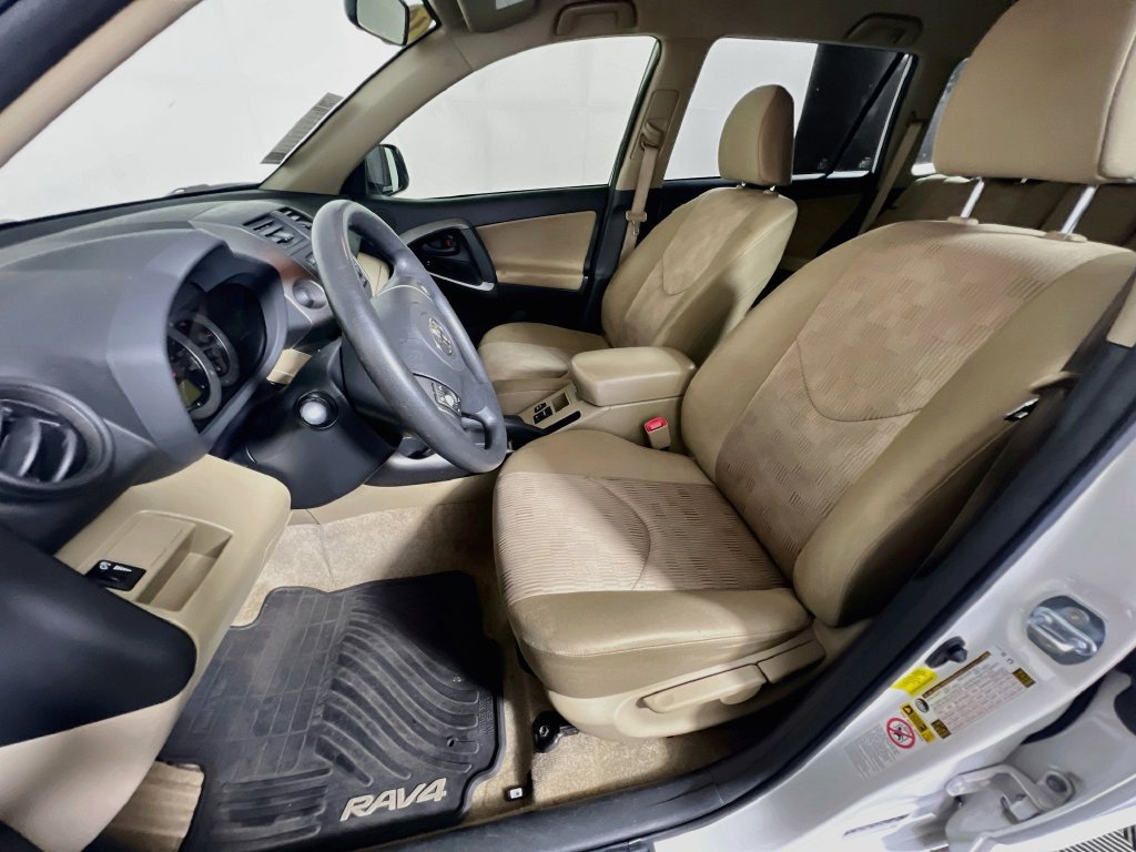 Used 2012 Toyota RAV4 FWD w/ Value Pkg image 14