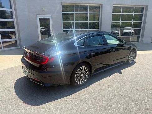 Used 2022 Hyundai Sonata Limited FWD image 4