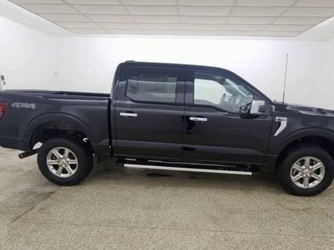 New 2025 Ford F150 XLT w/ Equipment Group 302A MID image 9